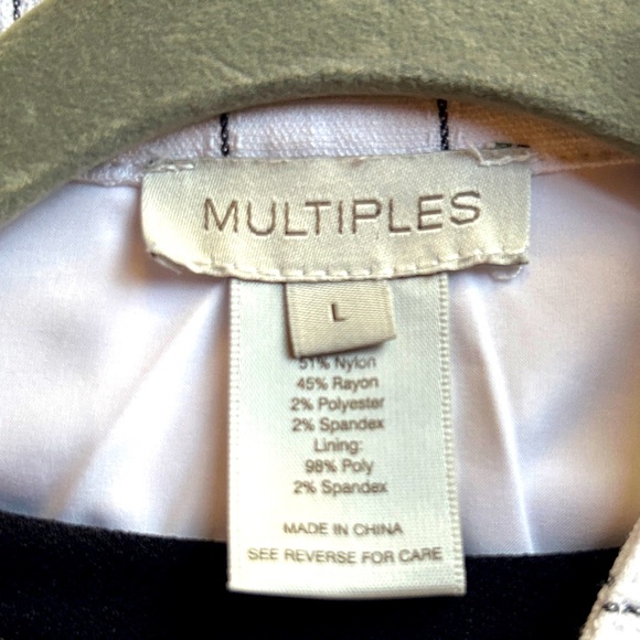 Multiples Jacket - Size Large - Picture 10 of 14